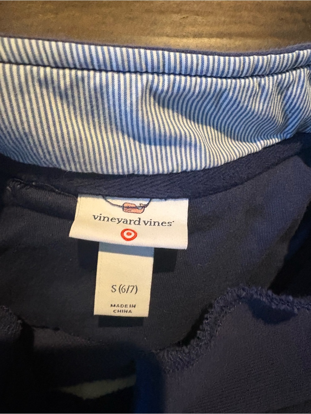 Navy and White Striped Quarter-Zip Sweatshirt Vineyard Vines - Picture 2 of 3